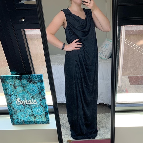 BCGBMaxAzria Formal Dress - Picture 3 of 8